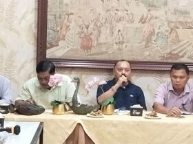 Rapat Oomi Lezato